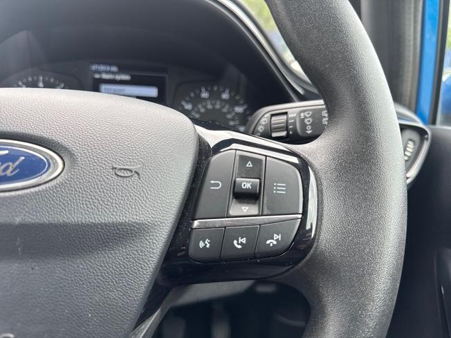 FORD Fiesta Photo 17