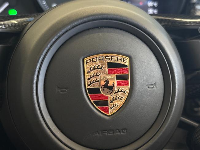 PORSCHE Macan Photo 41