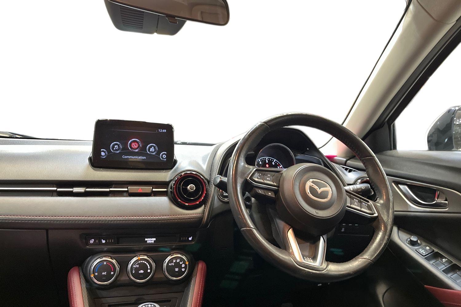 Mazda CX-3 Photo 9