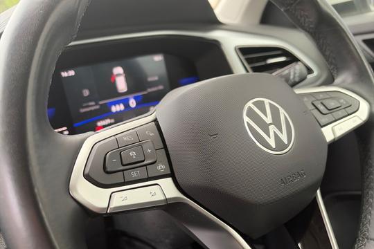 Volkswagen T-roc Photo autoimg-53cd32a0fecf2bf7b24c0214d413f5e845739f39.jpg