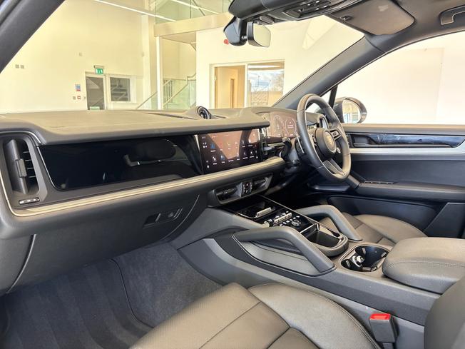 PORSCHE Cayenne Photo 13