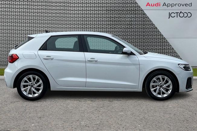 AUDI A1 Photo 4