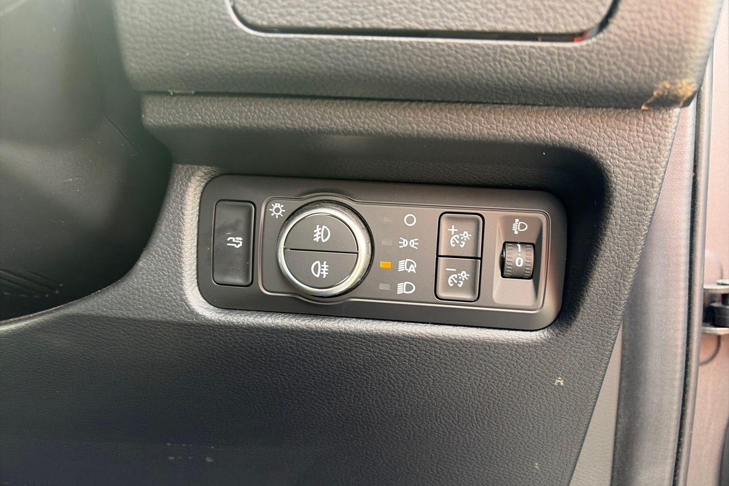 Ford RANGER Photo 29