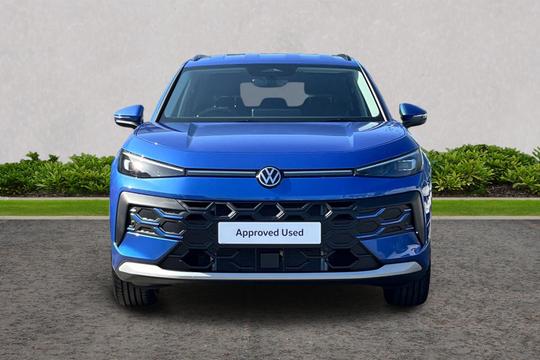 Volkswagen T-roc Photo autoimg-53d9003e349392ce712fae17766952201a3cbacc.jpg