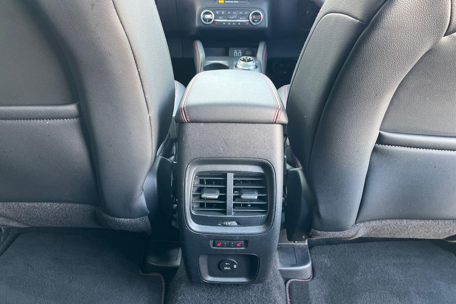 Ford Kuga Photo 28