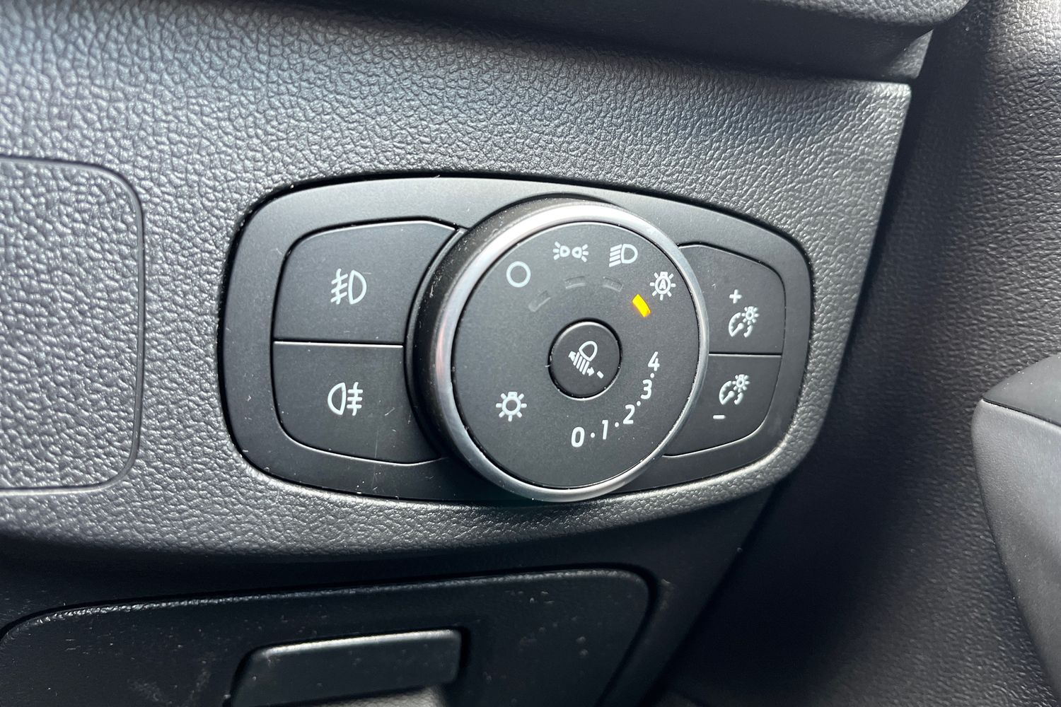 Ford Focus Photo 38