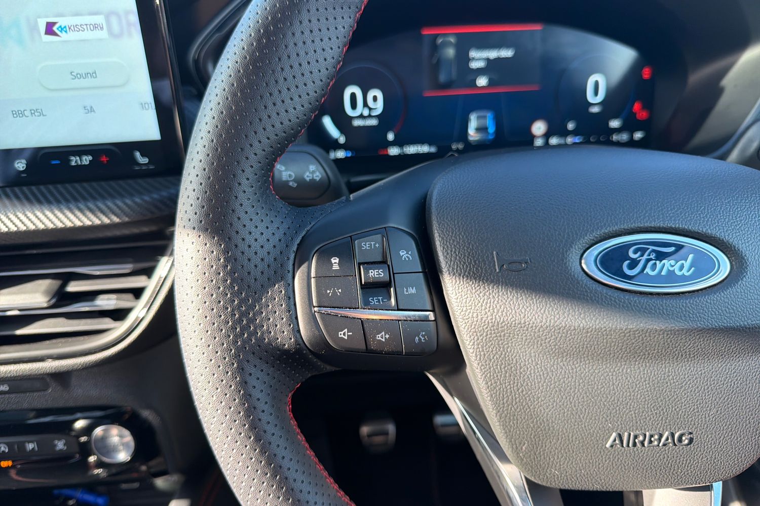 Ford KUGA Photo 26