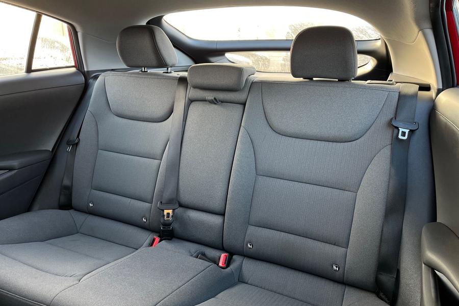 Hyundai IONIQ Photo autoimg-53eb972e3be7e540e86413336322edcd7db38ba9.jpg