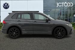 VOLKSWAGEN Tiguan Photo 4