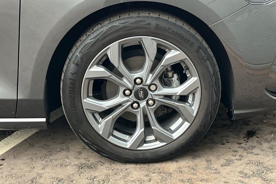 Ford FOCUS Photo autoimg-53ef88788fa3511ae747f38decdd5ce9ec8846d8.jpg