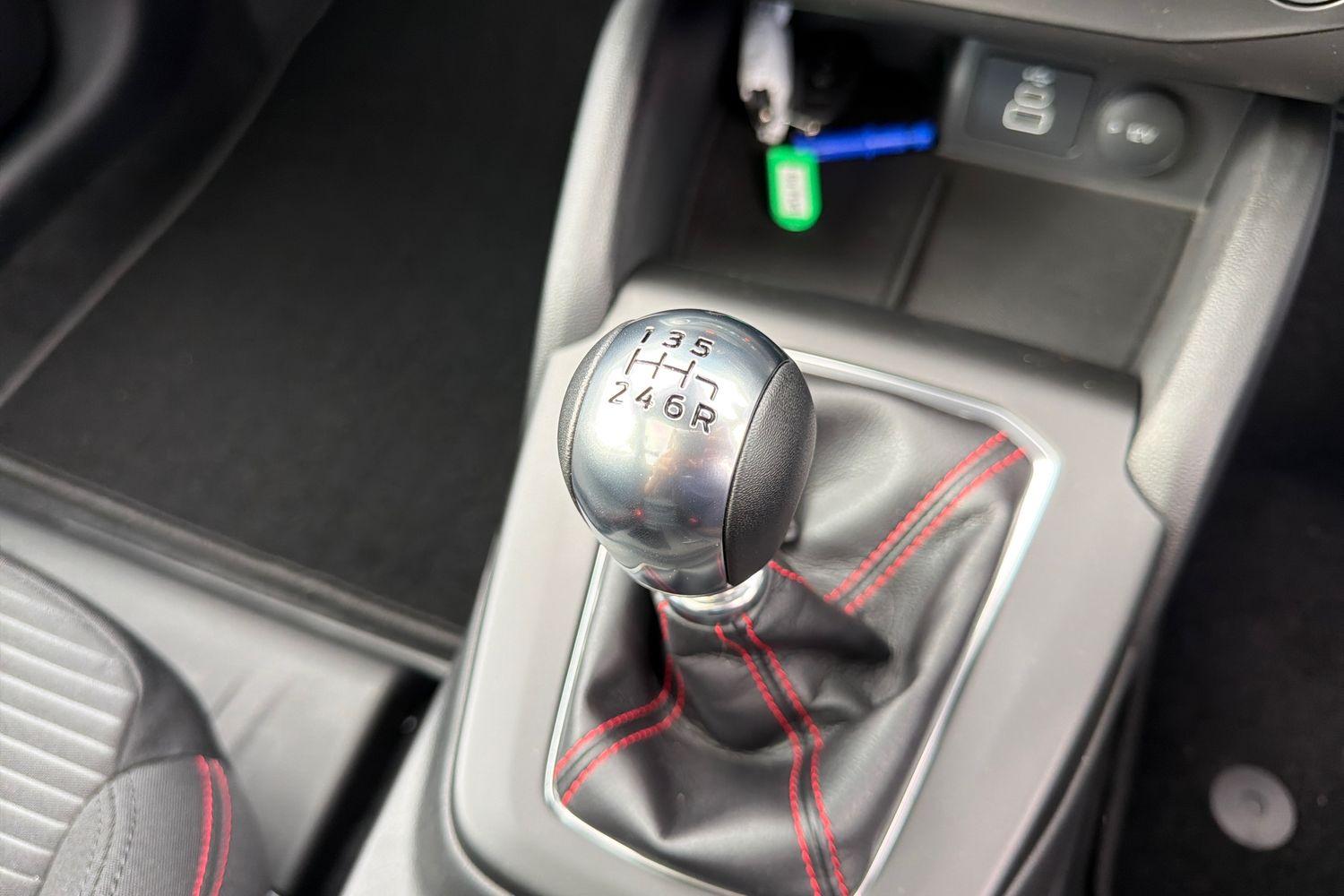 Ford Focus Photo 32