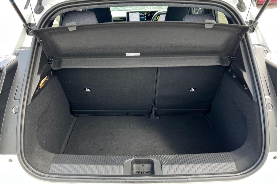 Renault 5 Photo autoimg-53f0071d848f4355649ddba4f0cfee0fa579e4d9.jpg