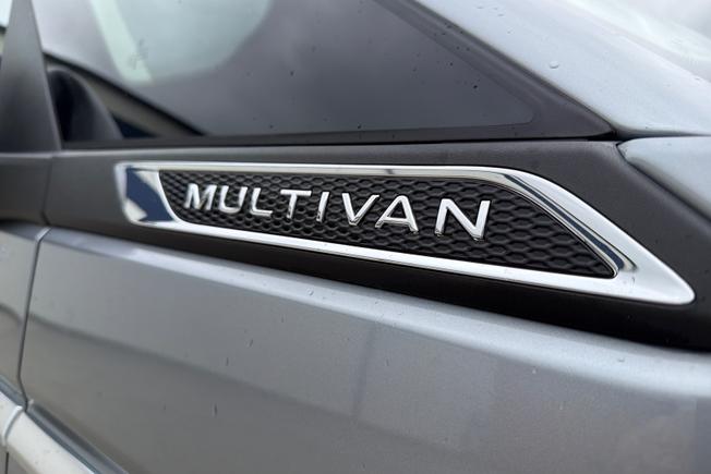 VOLKSWAGEN Multivan Photo 34