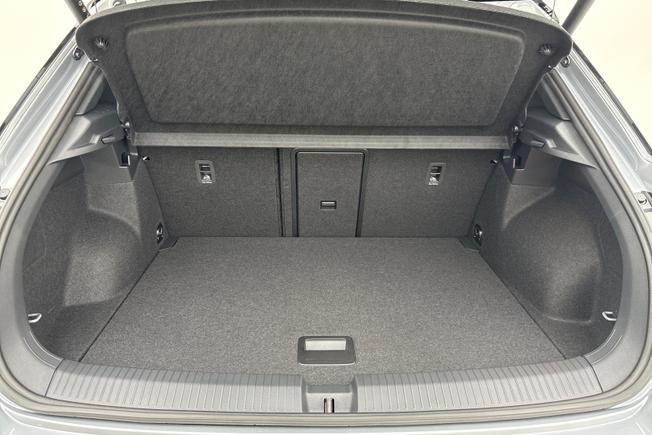 Volkswagen T-Roc Photo 12