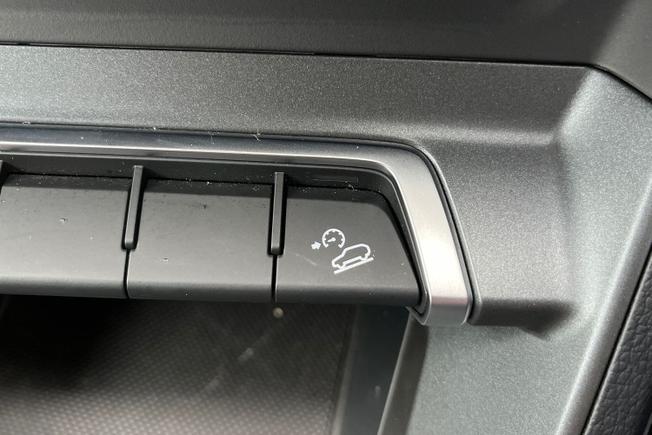 AUDI Q3 Photo 29