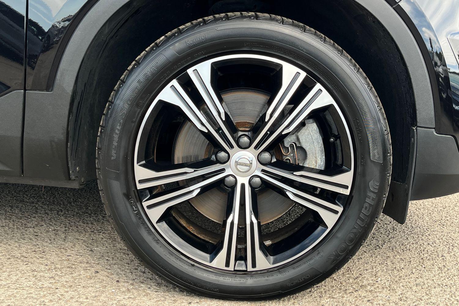 Volvo XC40 Photo 7