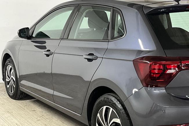 VOLKSWAGEN Polo Photo 26