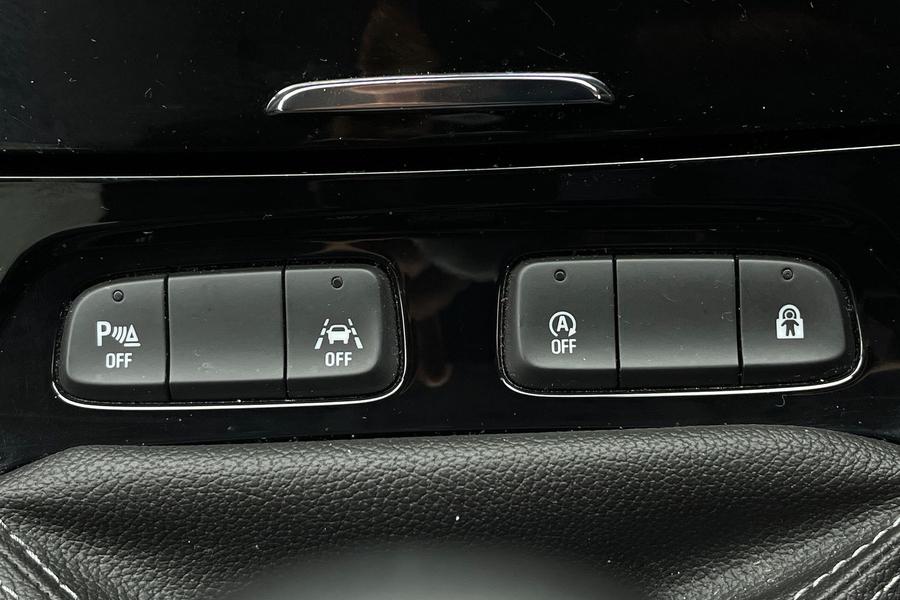 Vauxhall GRANDLAND Photo autoimg-53ffe206a5a5ee4472272024d88ad99c04cbea5a.jpg
