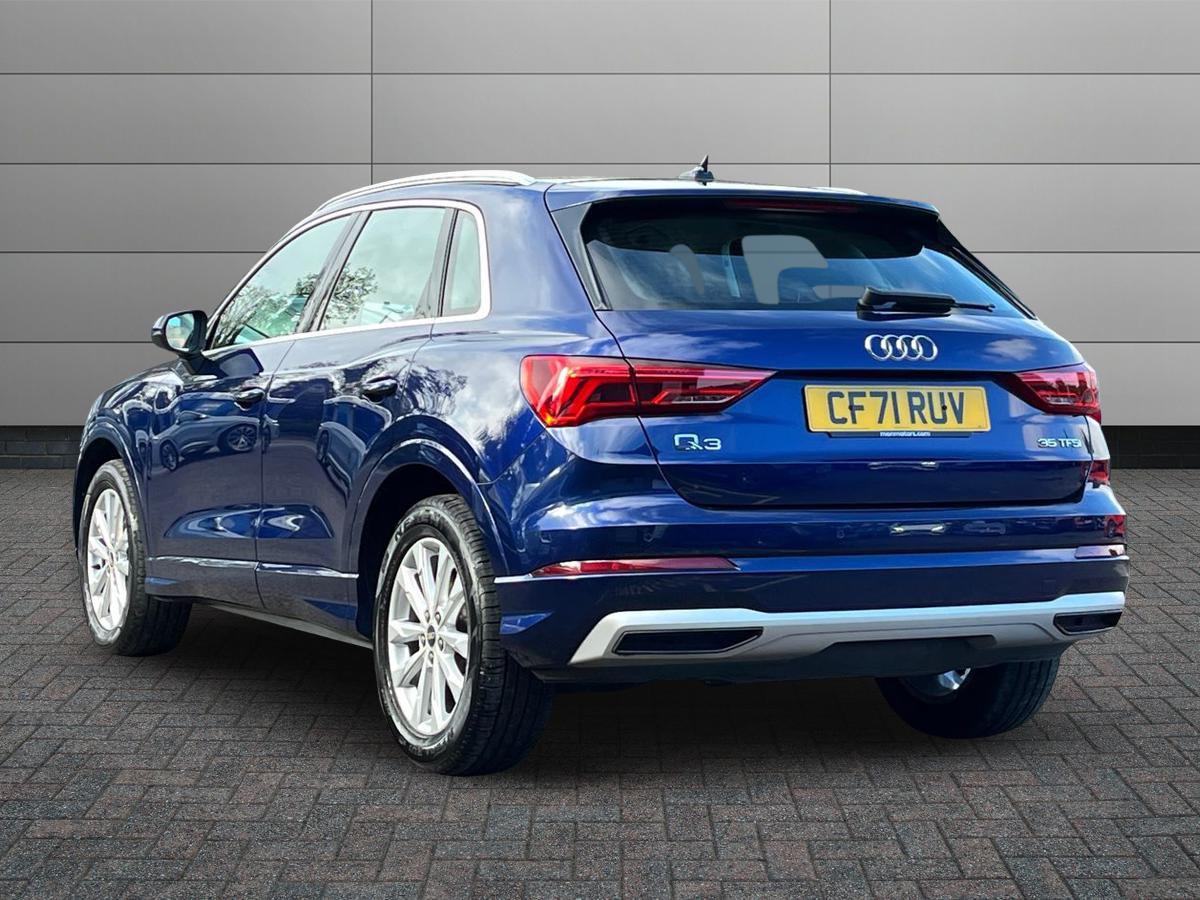Audi Q3 Photo 1