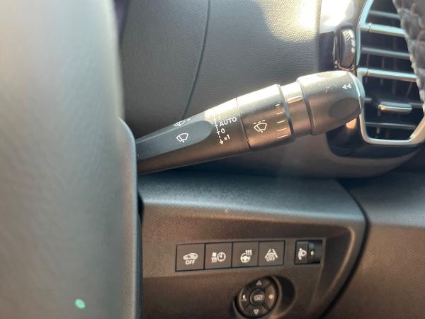 Citroen e-C4 Photo autoimg-5405bdf01358ea0e3dbcaf5e76d8ae95aba5bf4b.jpg