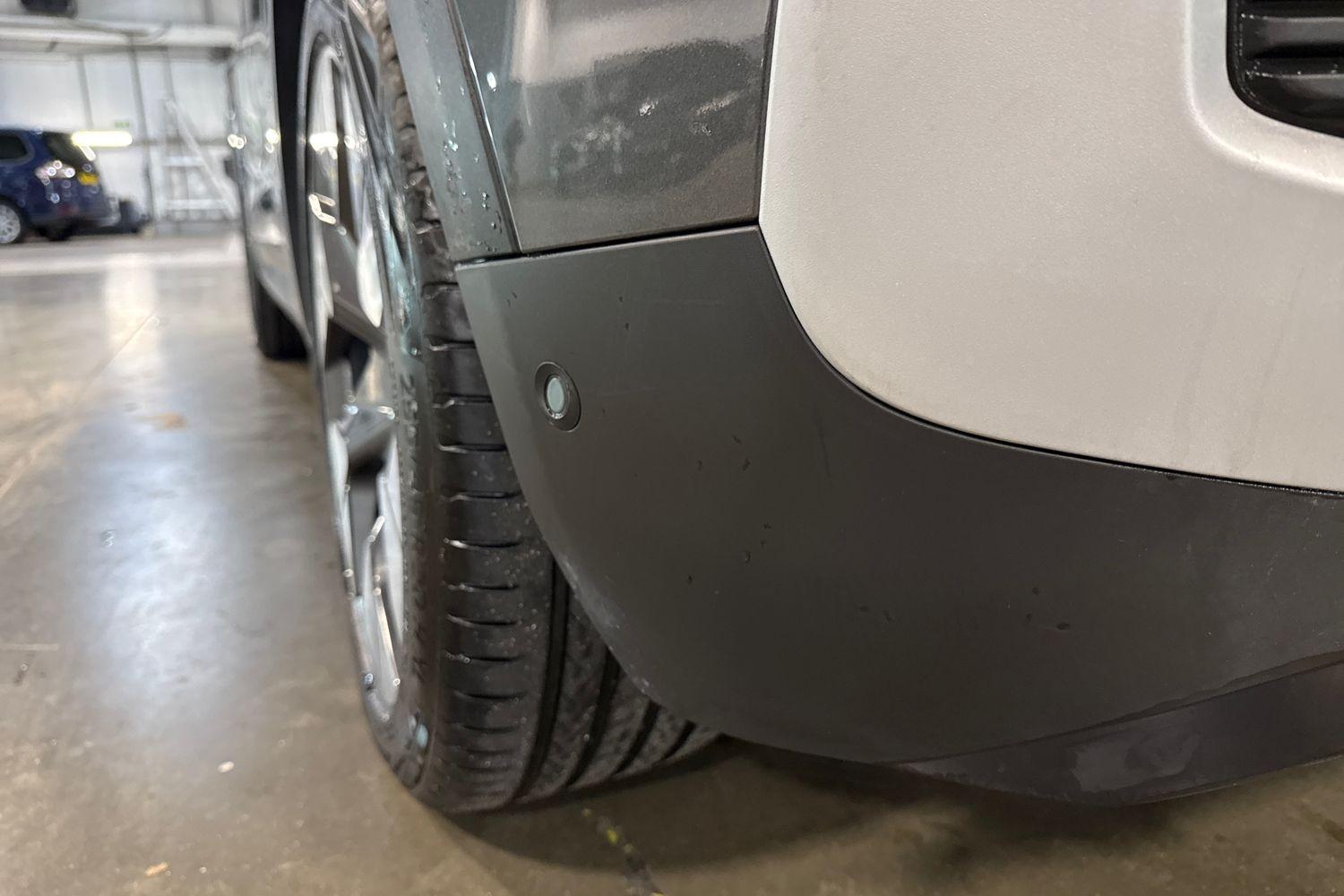 Ford Explorer Photo 39