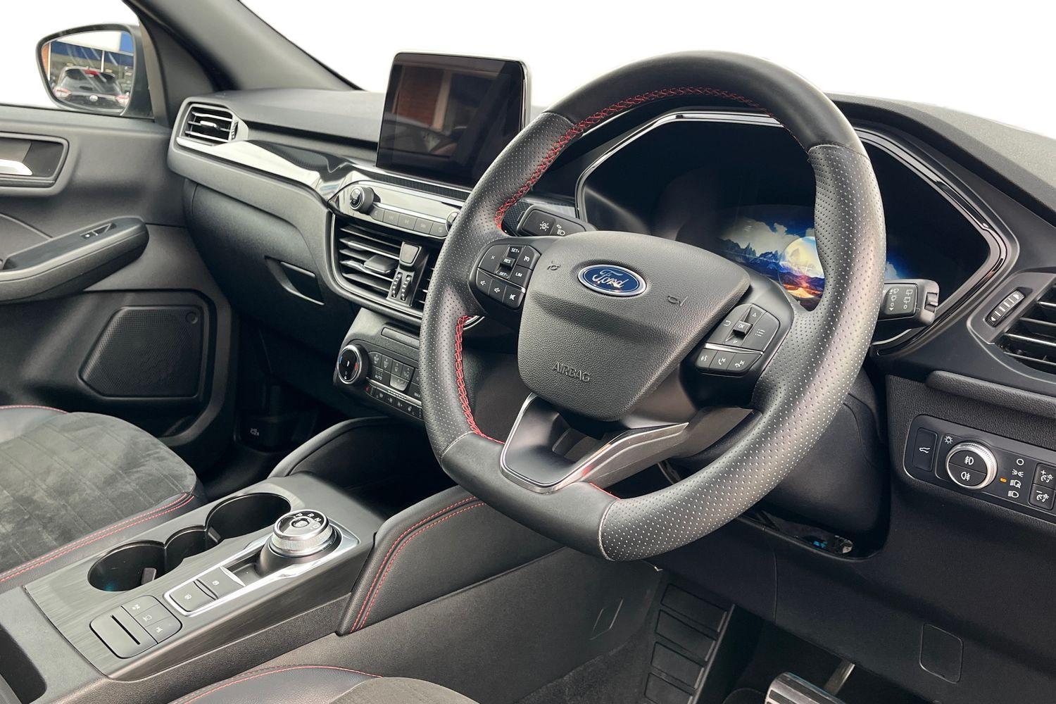 Ford KUGA Photo 8