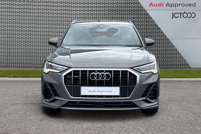 Audi Q3 Photo 8