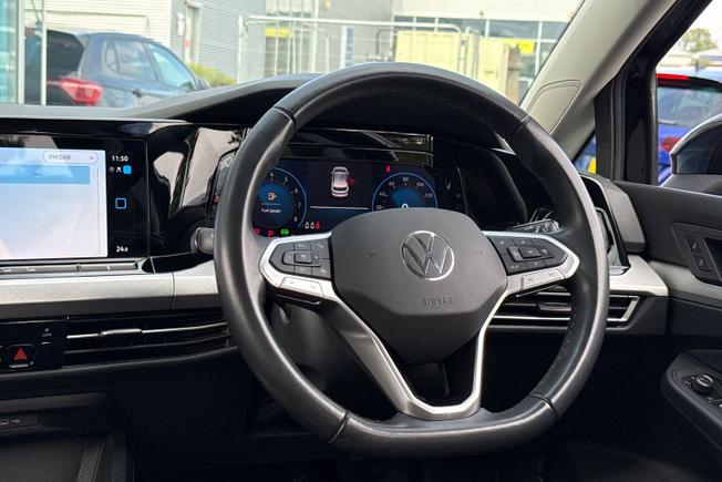 VOLKSWAGEN Golf Photo 40