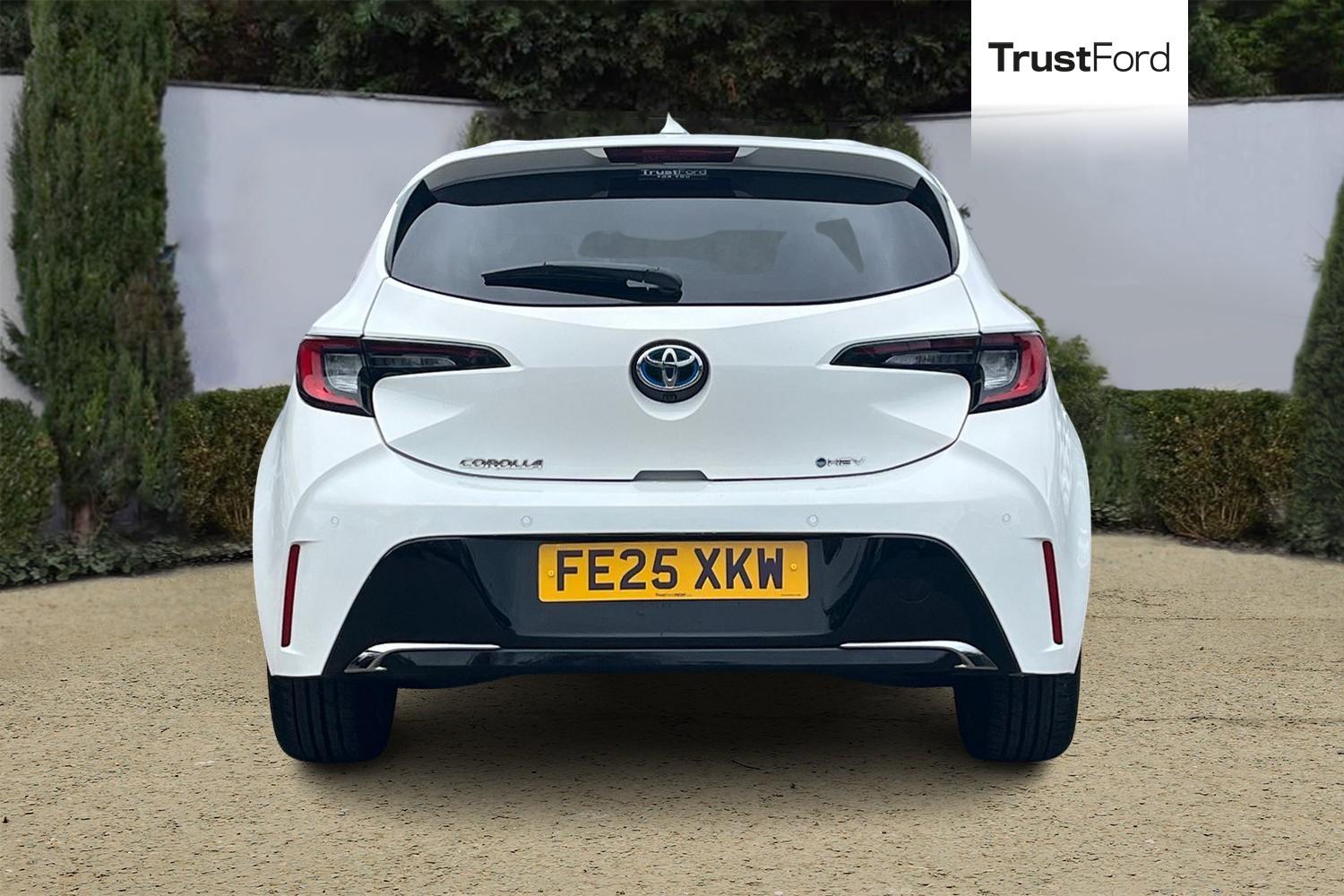 Toyota Corolla Photo 6