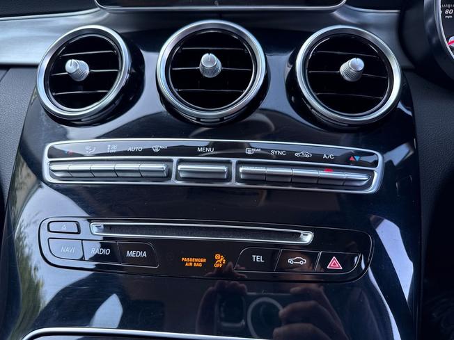 MERCEDES-BENZ C Class Photo 31