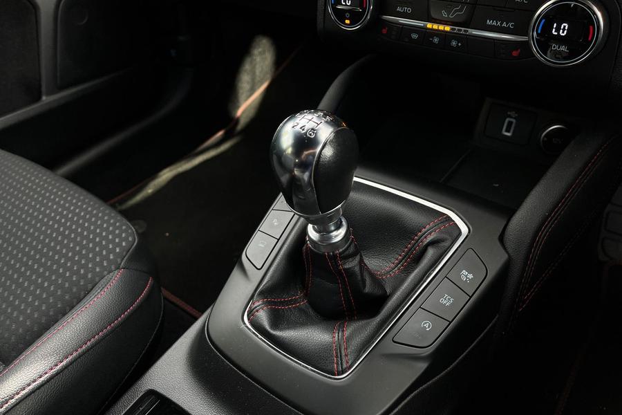 Ford Focus Photo autoimg-541943c24f0b32c7170afd430d8e9d93dd660d28.jpg
