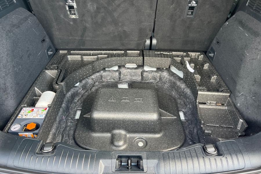Ford Kuga Photo autoimg-541a79eae5b524b0c0a9ecffe676077306b9bd30.jpg