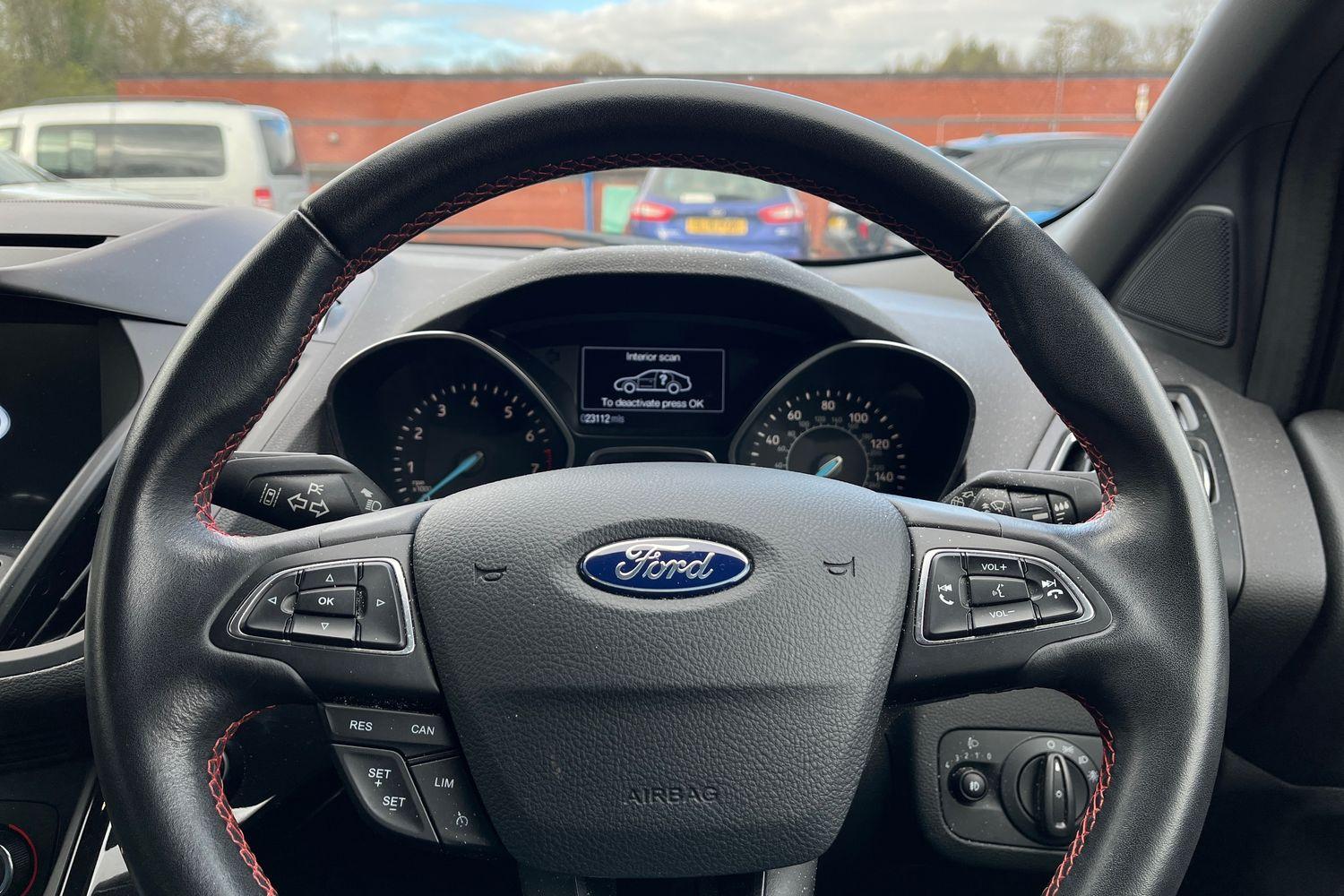 Ford Kuga Photo 11