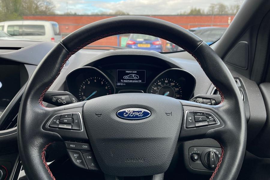 Ford Kuga Photo autoimg-541ab1c0fe2855e782913080b08f3fe3fd4299ea.jpg