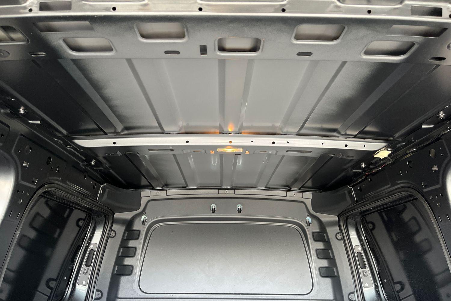 Ford TRANSIT CONNECT Photo 14