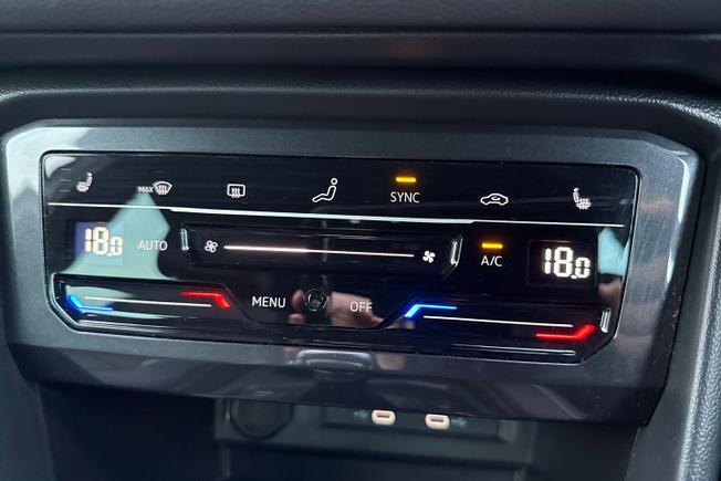 VOLKSWAGEN Tiguan Photo 57