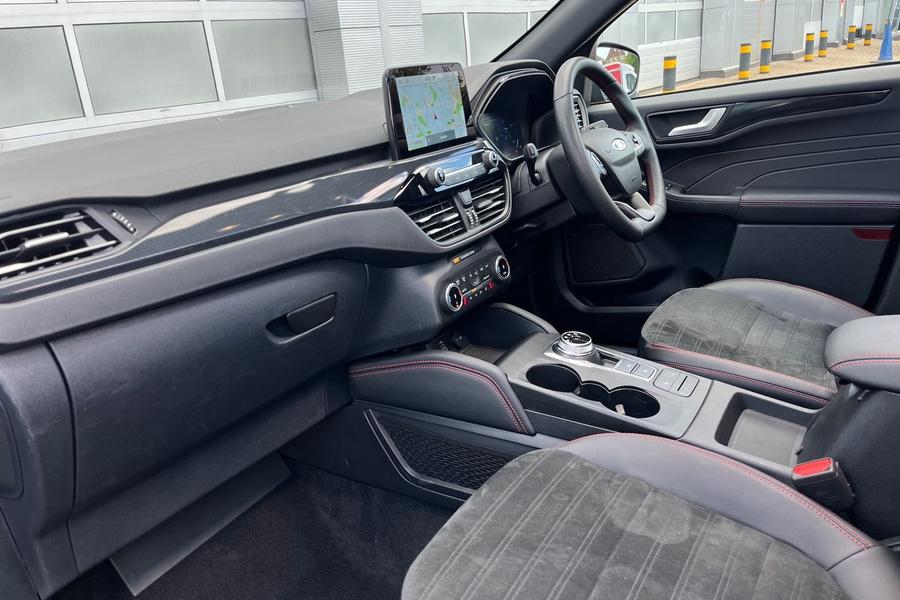 Ford Kuga Photo autoimg-541f0dc228318ce6076904948c0c3aa3ec96a00e.jpg