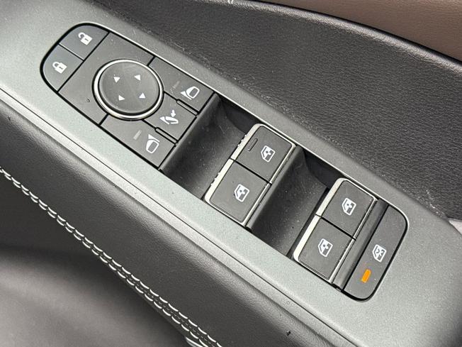 NISSAN Qashqai Photo 25