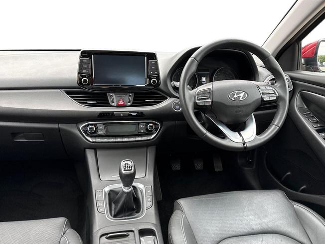 HYUNDAI I30 Photo 11
