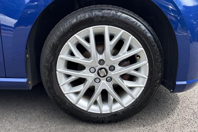 SEAT Ibiza Photo 5