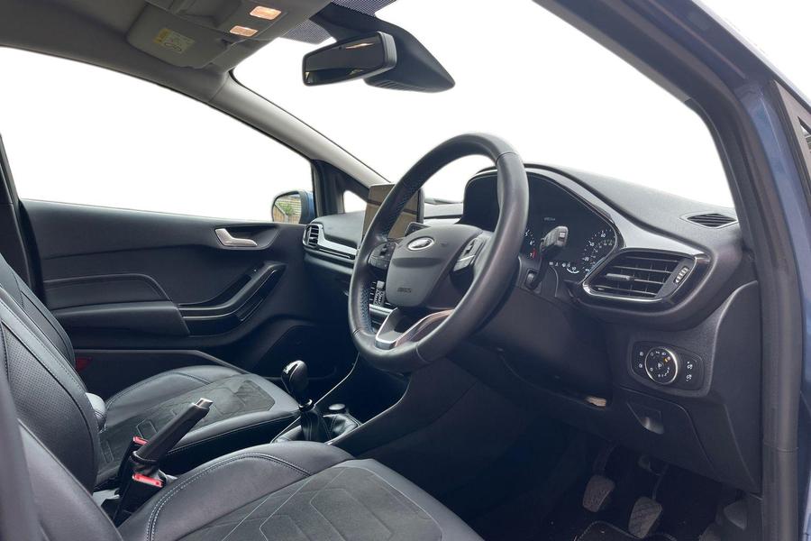 Ford FIESTA Photo autoimg-542538a02c491f322bde4a986a905fbdb1be65ba.jpg