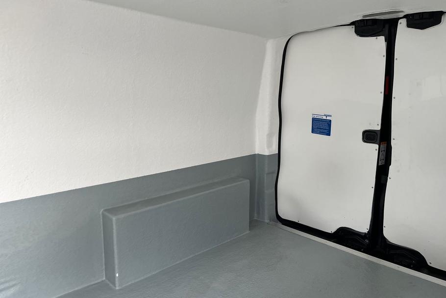 Used Ford TRANSIT CUSTOM MA25BFZ 4