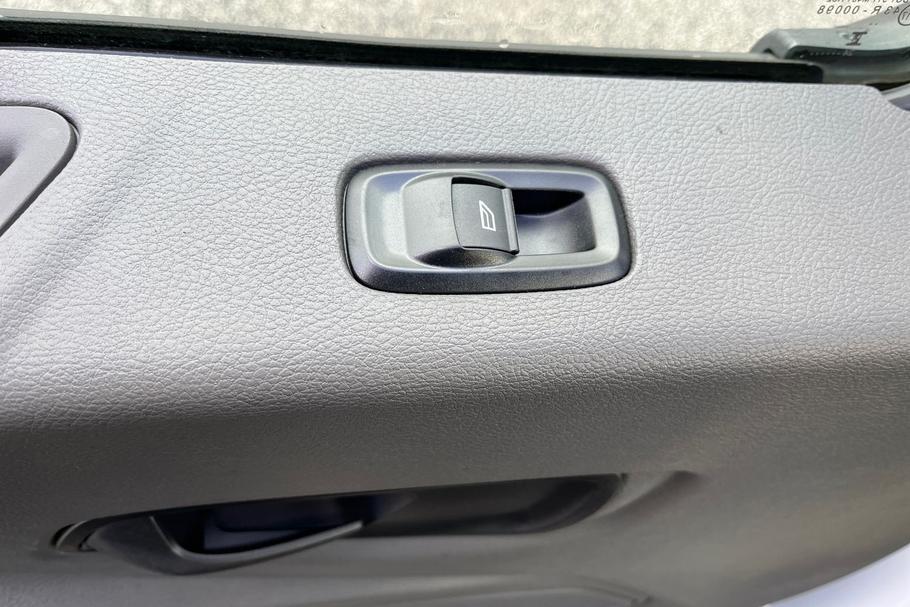 Used Ford TRANSIT 18