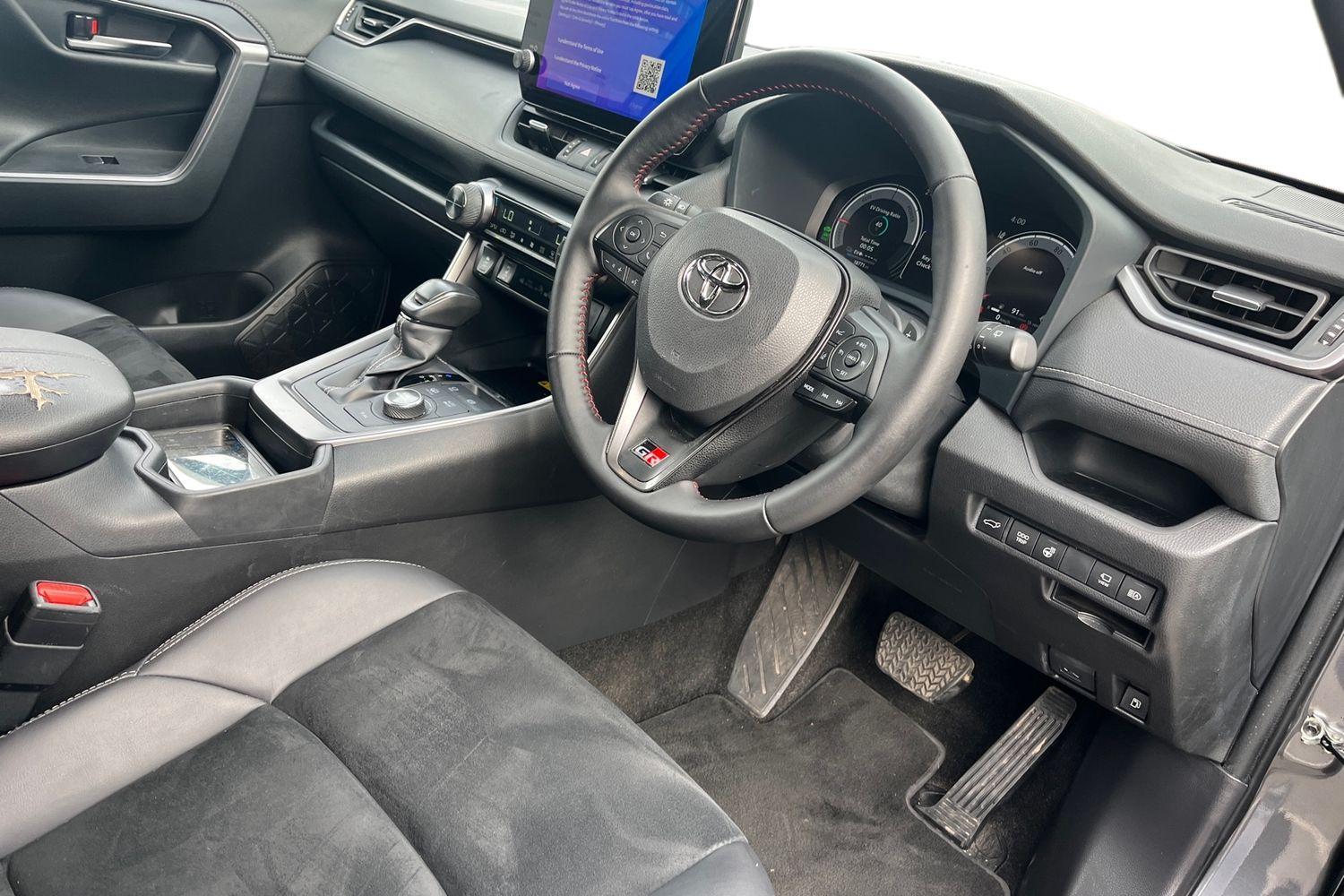 Toyota RAV4 Photo 8