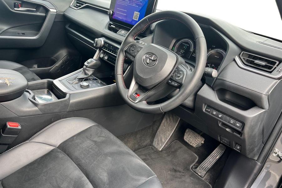 Toyota RAV4 Photo autoimg-542ea38790c925f6f921bb1f8a8a30ff496b8559.jpg