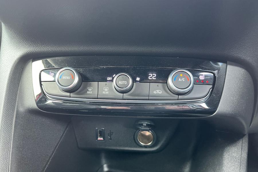 Vauxhall CORSA Photo autoimg-542ec83b086163287ebed4e71e1b923a3af263b1.jpg