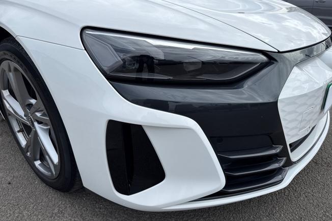 AUDI E-Tron Gt Photo 23