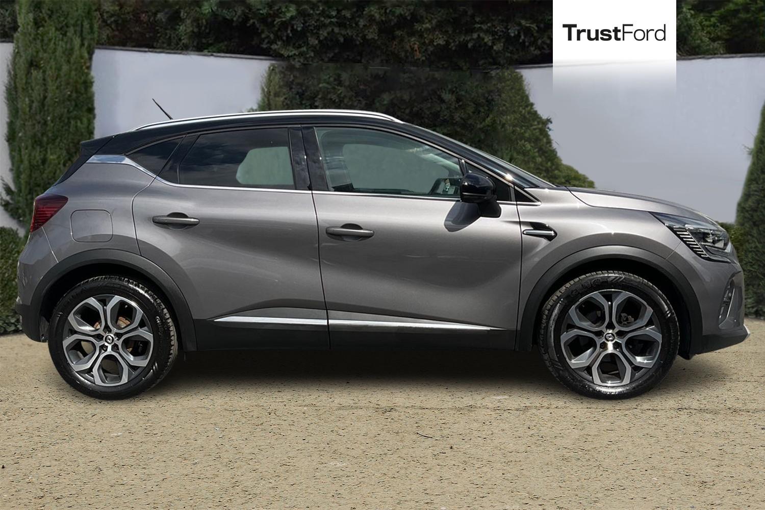 Renault CAPTUR Photo 2
