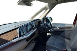 VOLKSWAGEN Multivan Photo 2