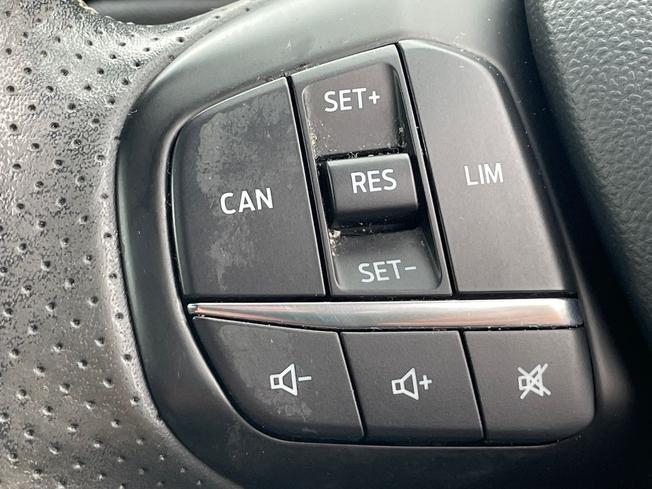 FORD Fiesta Photo 16
